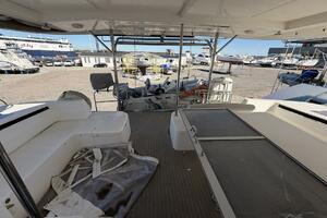 2015 Leopard 48 thumbnail 20