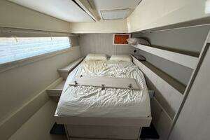 2015 Leopard 48 thumbnail 49