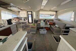 2015 Leopard 48 thumbnail 39