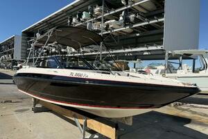 2015 Larson LX 225S IO thumbnail 10