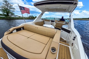 Photo 6225288 for 2023 Sea Ray SLX 310 OB  
