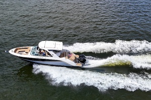 Photo 6225311 for 2023 Sea Ray SLX 310 OB  