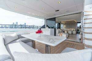 2022 Azimut 78 thumbnail 24