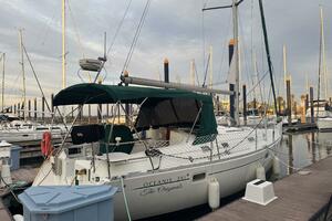 The Originals 38ft Beneteau Yacht For Sale