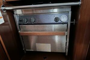 The Originals 38ft Beneteau Yacht For Sale