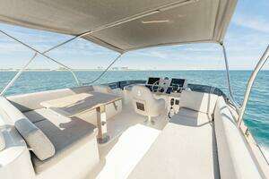 2025 Beneteau thumbnail 13