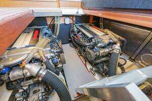 2025 Beneteau thumbnail 41