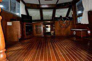 1989 Hi-Star 48 Sundeck thumbnail 26