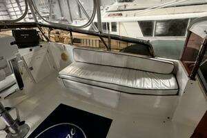 1989 Hi-Star 48 Sundeck thumbnail 11