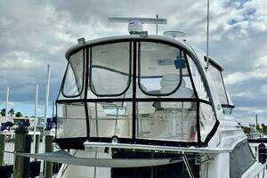 2002 Sea Ray 480 Sedan Bridge thumbnail 10