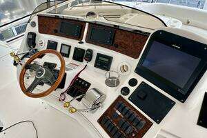 2002 Sea Ray 480 Sedan Bridge thumbnail 22