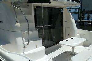 2002 Sea Ray 480 Sedan Bridge thumbnail 33
