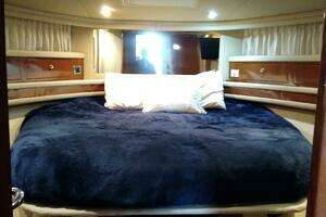 2002 Sea Ray 480 Sedan Bridge thumbnail 52
