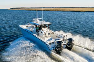 33FT (10.24M) FREEMAN