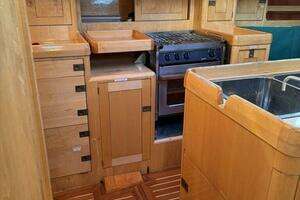2007 Schooner thumbnail 36