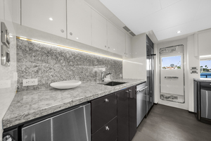 106FT (32.31M) OCEAN ALEXANDER