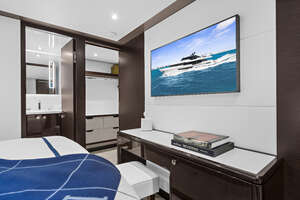 2024 Ocean Alexander 32 L thumbnail 62