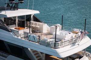 2024 Ocean Alexander 32 L thumbnail 14