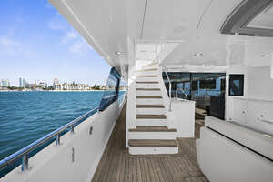 2024 Ocean Alexander 32 L thumbnail 25