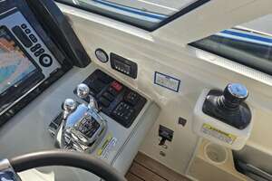 2012 Sea Ray 500 SUNDANCER thumbnail 22