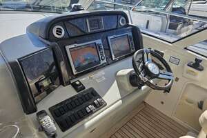 2012 Sea Ray 500 SUNDANCER thumbnail 20