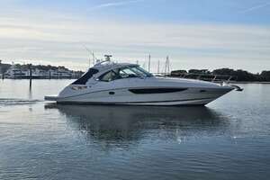 2012 Sea Ray 500 SUNDANCER thumbnail 2