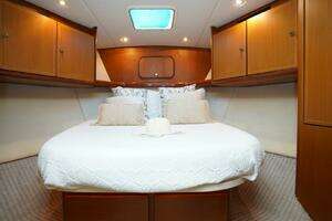 2005 Ocean Yachts thumbnail 75