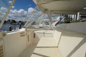 2005 Ocean Yachts thumbnail 57