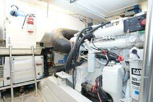 2005 Ocean Yachts thumbnail 41