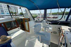 1986 Heritage East Sundeck 36 thumbnail 16