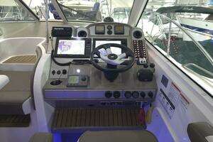 2008 Cruisers Yachts thumbnail 40
