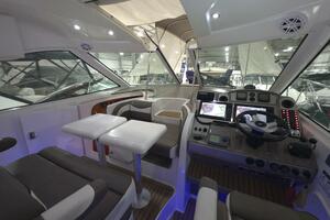 39ft Cruisers Yachts Yacht For Sale