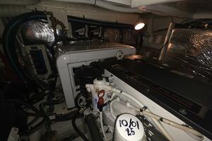 39ft Cruisers Yachts Yacht For Sale