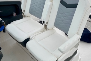 Photo 6037911 for 2023 Chaparral 280 OSX  