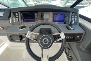 2023 Chaparral 280 OSX thumbnail 16