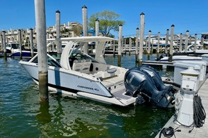 Photo 6037909 for 2023 Chaparral 280 OSX  