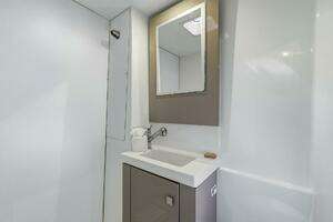 2020 Fountaine Pajot Astrea 42 thumbnail 46
