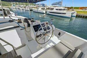 2020 Fountaine Pajot Astrea 42 thumbnail 10