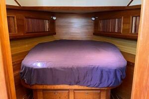 Glass Machine 36ft Sabreline Yacht For Sale