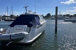 Photo 5916484 for 2008 Tiara Yachts 3500 Sovran  