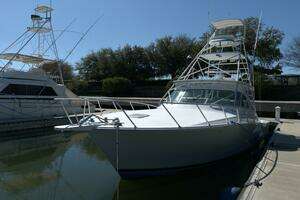 2002 Viking 43 Open thumbnail 47