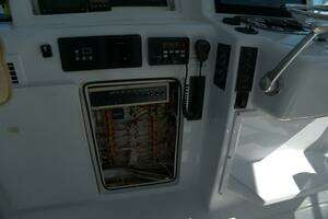 2002 Viking 43 Open thumbnail 24