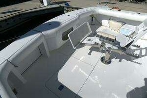 2002 Viking 43 Open thumbnail 29