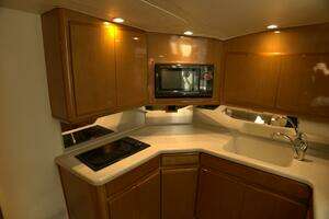 2002 Viking 43 Open thumbnail 2