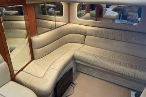 38ft Sea Ray Yacht For Sale