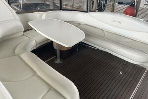38ft Sea Ray Yacht For Sale
