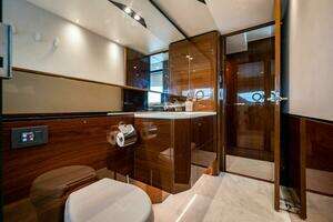 2016 Princess S65 thumbnail 21
