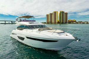 Princess 65 - Profile