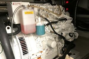 55FT (16.79M) FERRETTI YACHTS