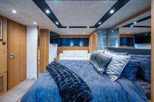 2015 Fairline 78 Squadron thumbnail 64